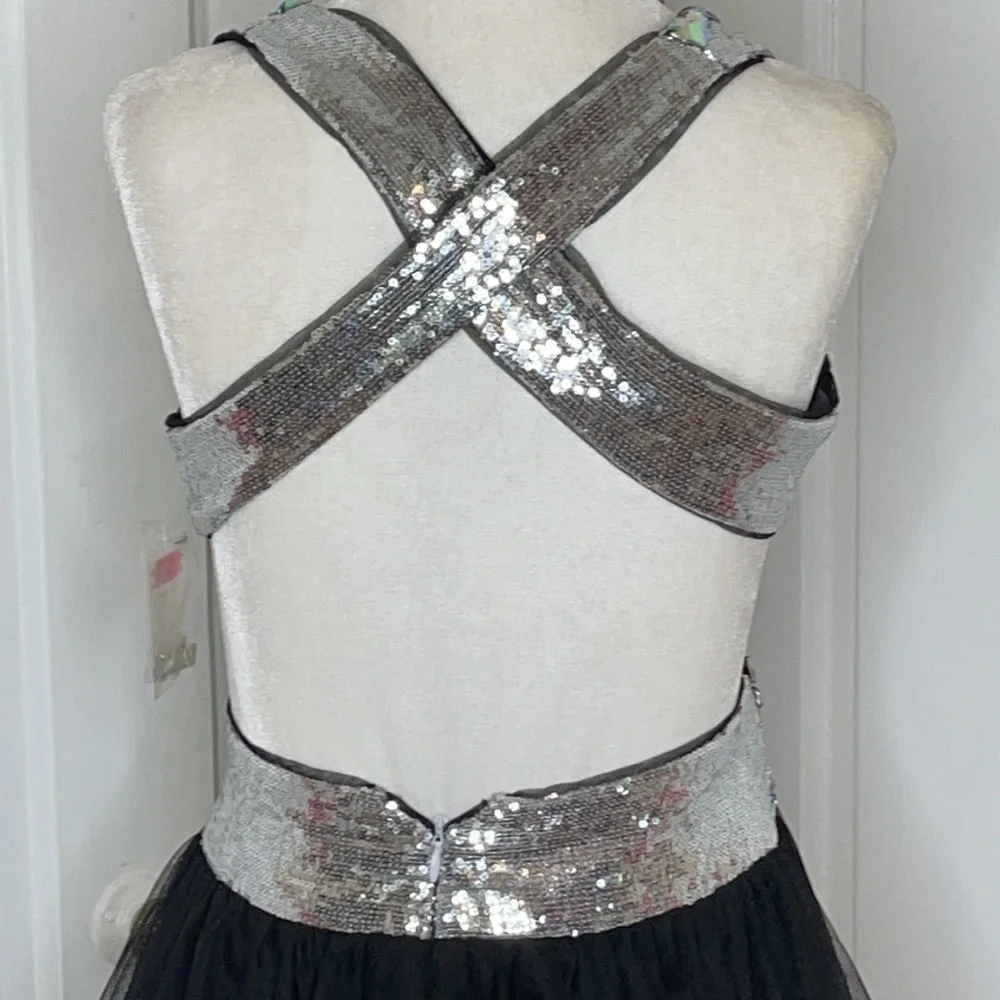 Blondie Nites•Dress - Picture 7 of 11